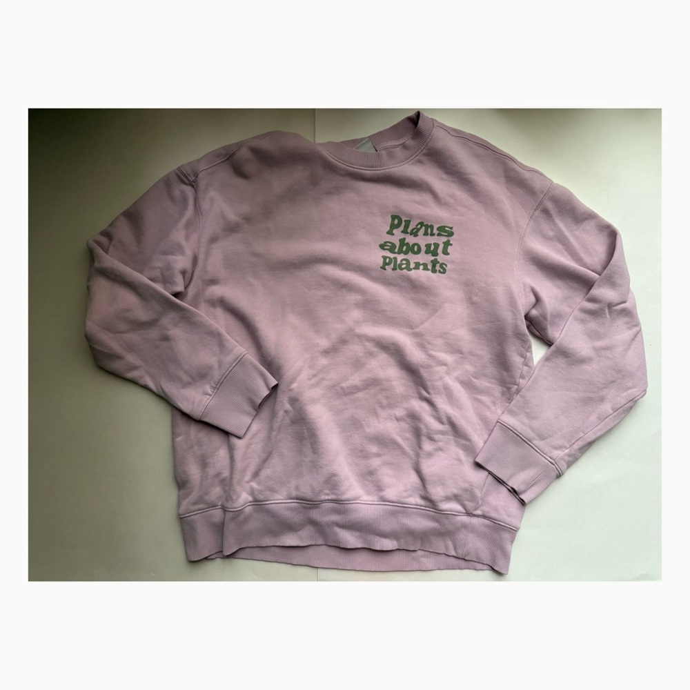 H&M Women’s “Plans About Plants” Pink Sweater Relaxed Fit - Size Medium (Used)